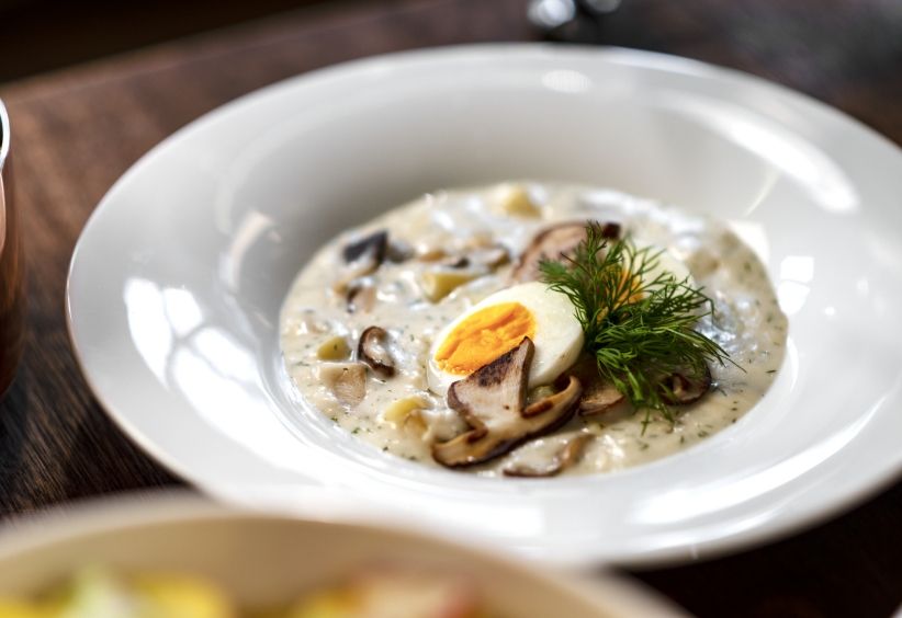 Od lásky k jídlu až po soběstačnou síť restaurací s vlastními kvalitními surovinami