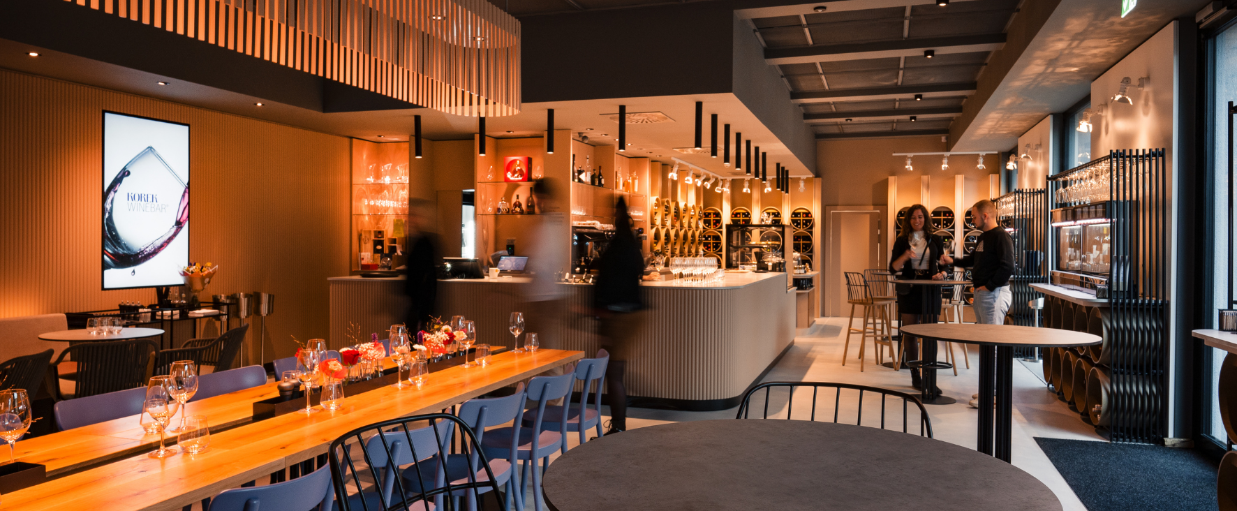 Korek Winebar